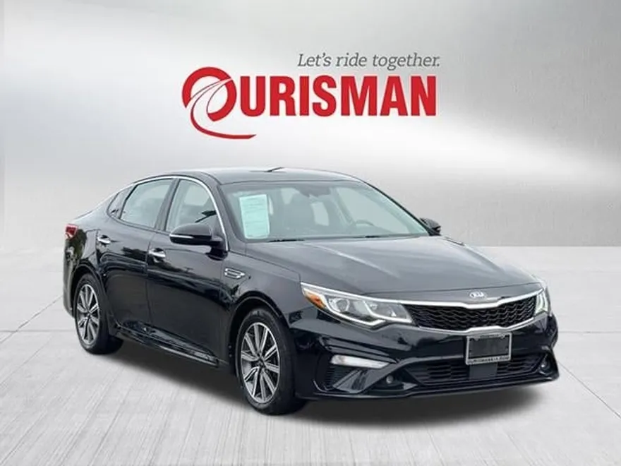 2019 Kia Optima EX photo 1