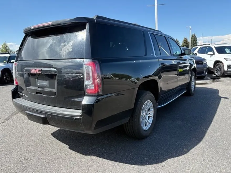 2019 Gmc Yukon XL SLT photo 1