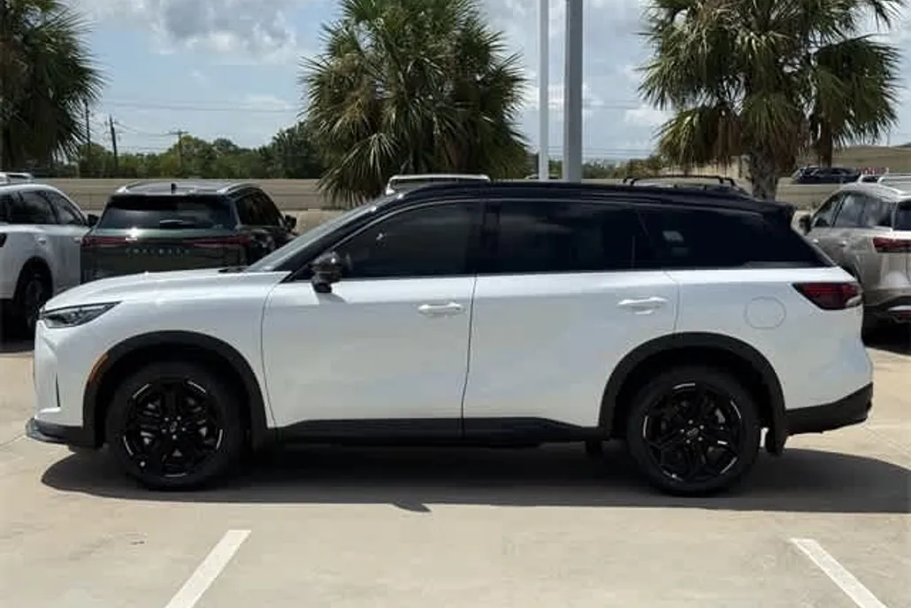 2026 Infiniti QX60 Luxe AWD photo 1