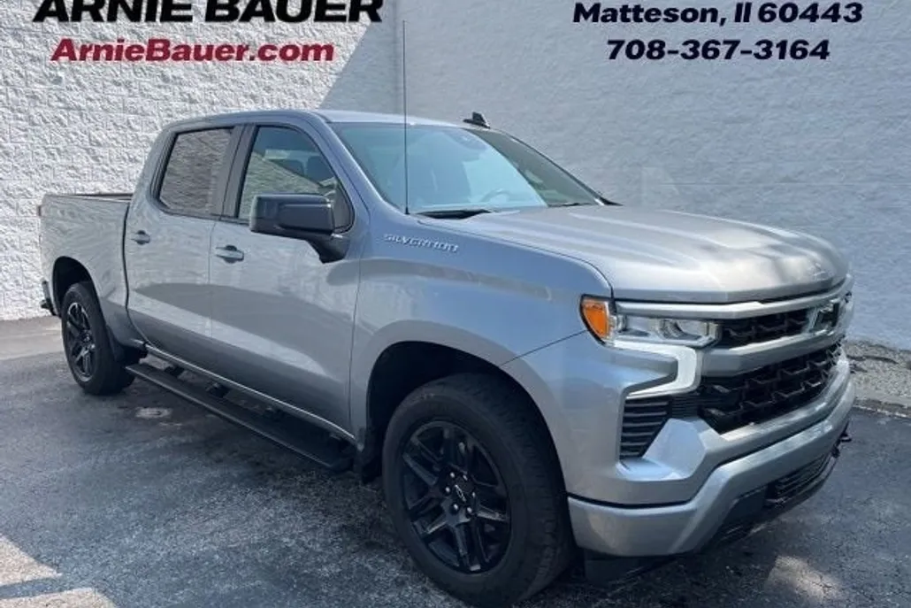 2023 Chevrolet Silverado 1500 RST photo 1
