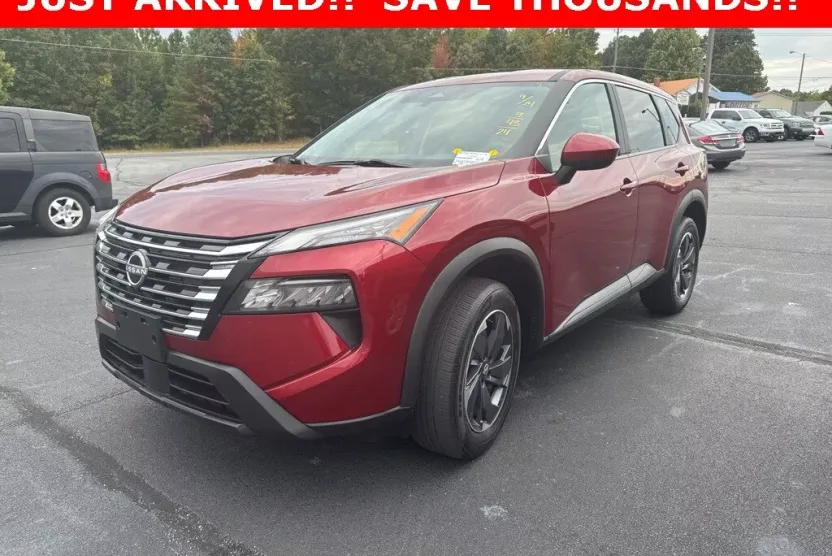 2024 Nissan Rogue SV photo 1