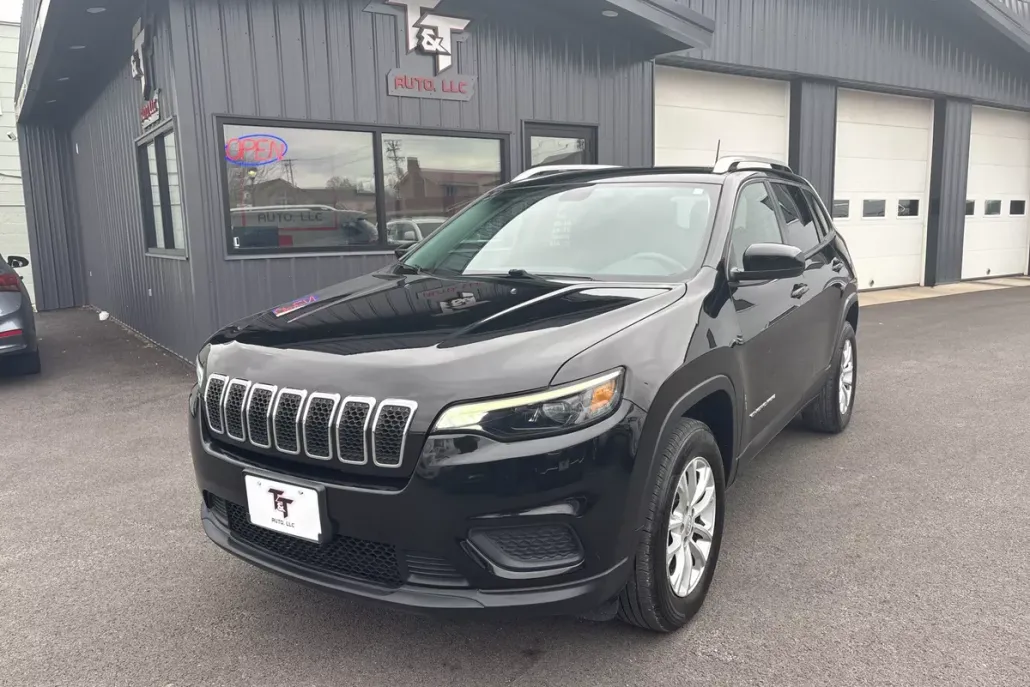 2020 Jeep Cherokee Latitude photo 1