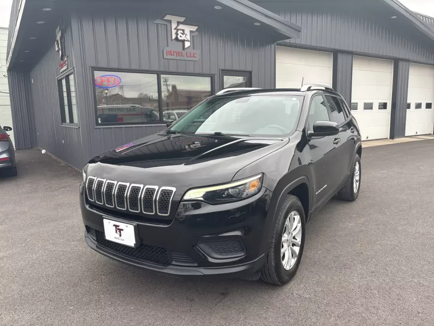2020 Jeep Cherokee Latitude photo 1