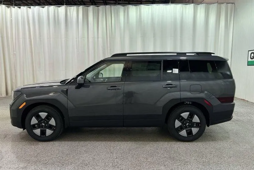 2026 Hyundai Santa Fe SEL photo 1