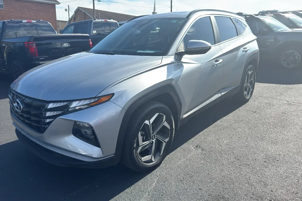 2022 Hyundai Tucson SEL Convenience photo 1