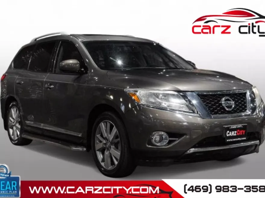 2016 Nissan Pathfinder Platinum photo 1
