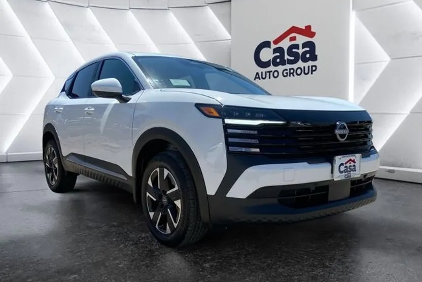 2025 Nissan Kicks SV photo 1