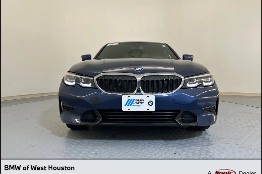 2021 Bmw 330i photo 1