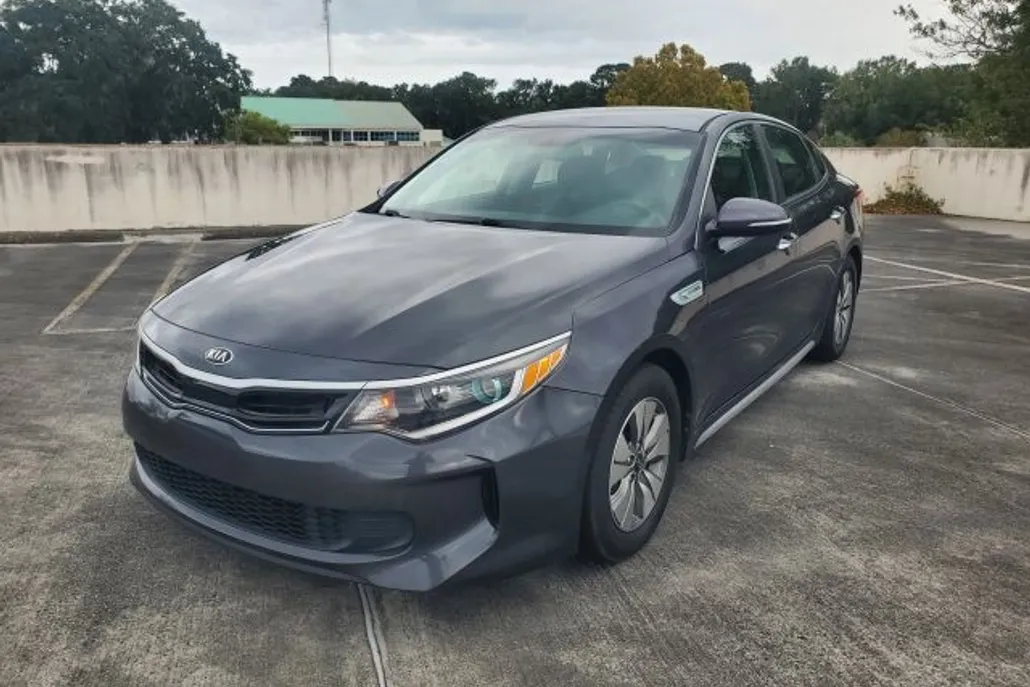 2017 Kia Optima Hybrid Premium photo 1