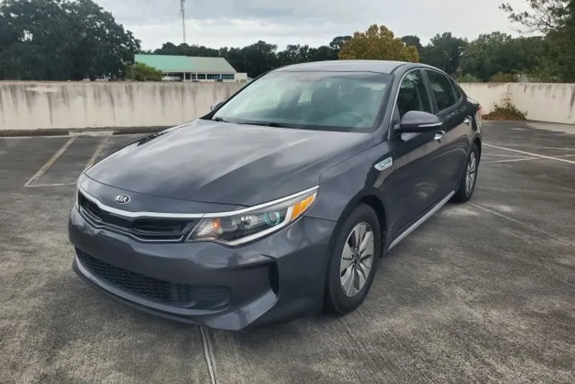 2017 Kia Optima Hybrid Premium photo 1