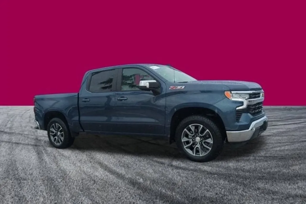 2024 Chevrolet Silverado 1500 LT photo 1