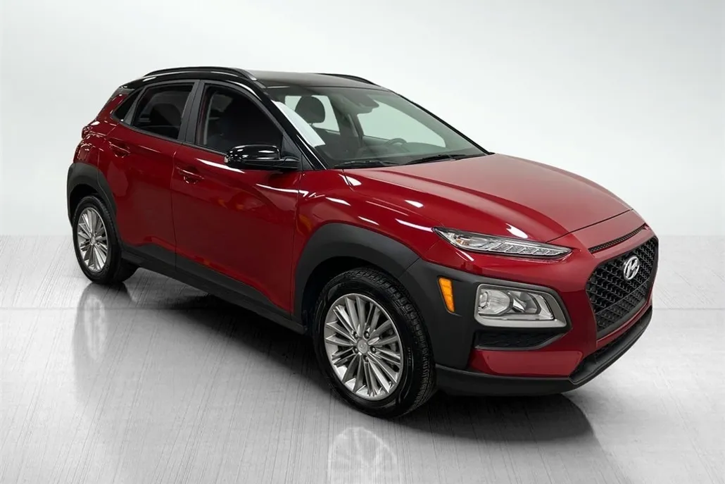 2020 Hyundai Kona SEL photo 1