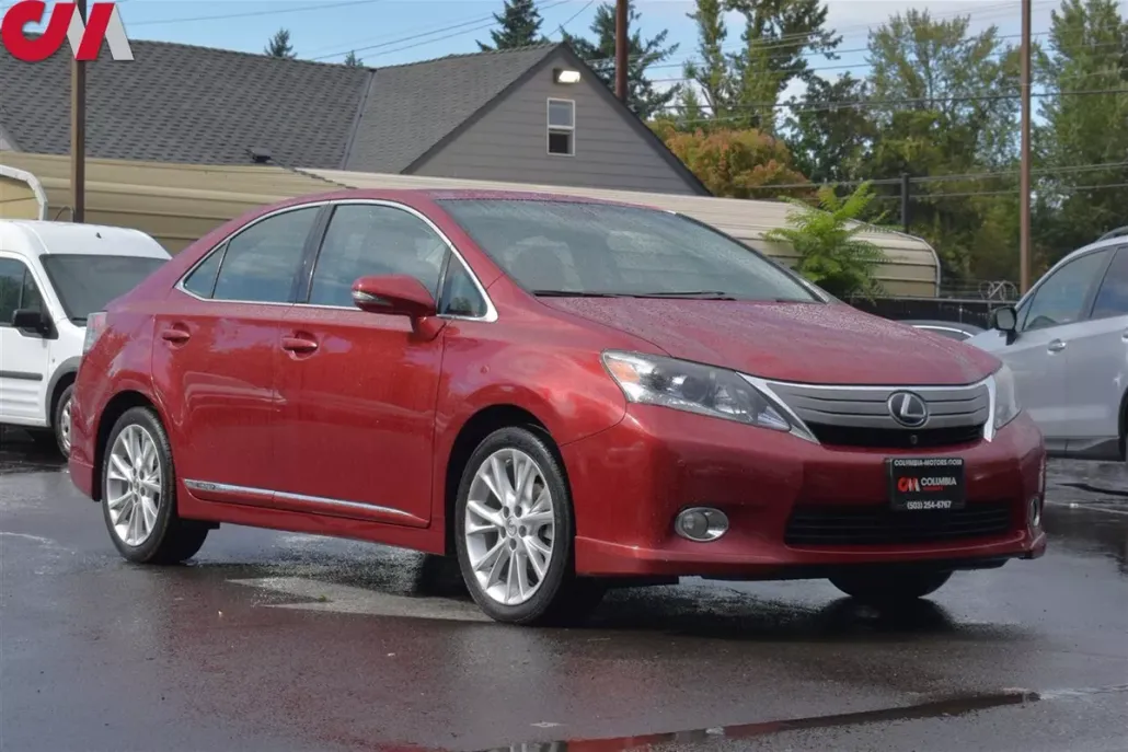 2011 Lexus HS 250h photo 1