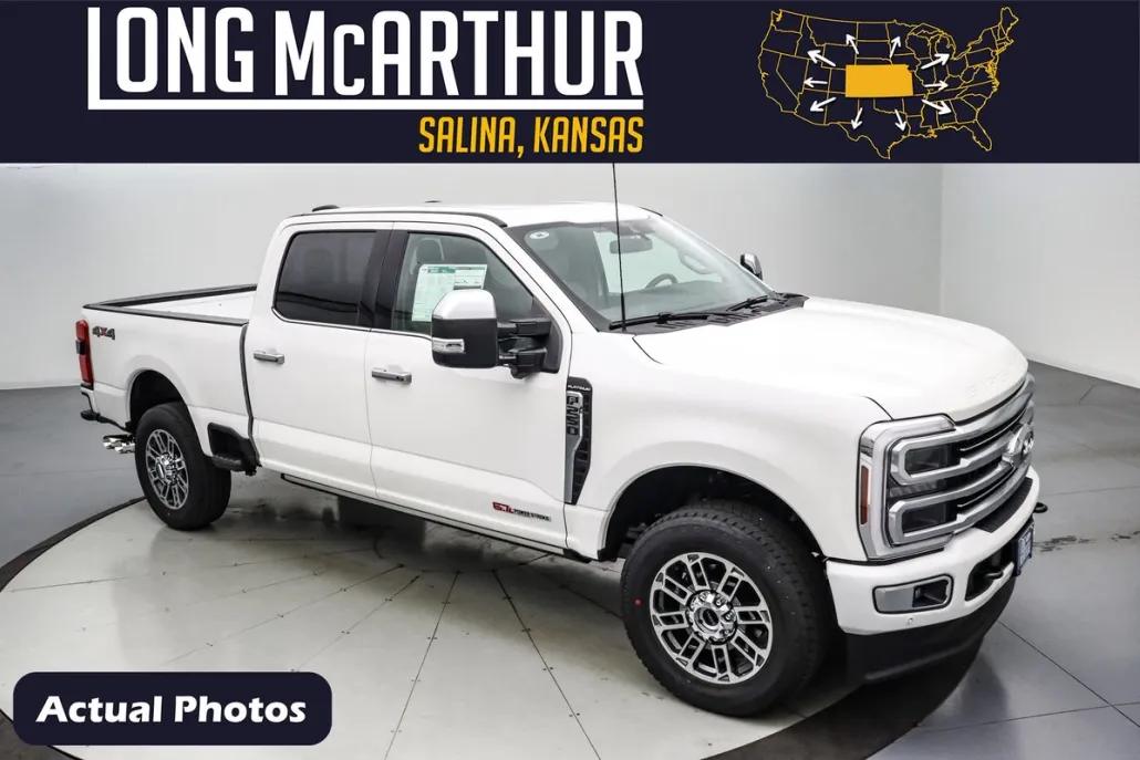 2025 Ford F-250 Platinum photo 1