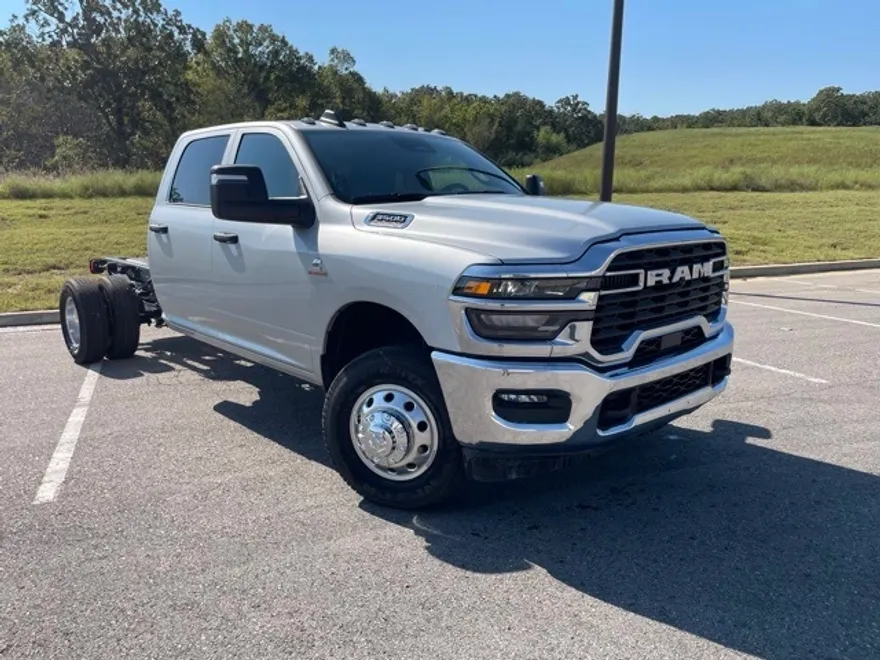 2026 Ram 3500 Tradesman photo 1