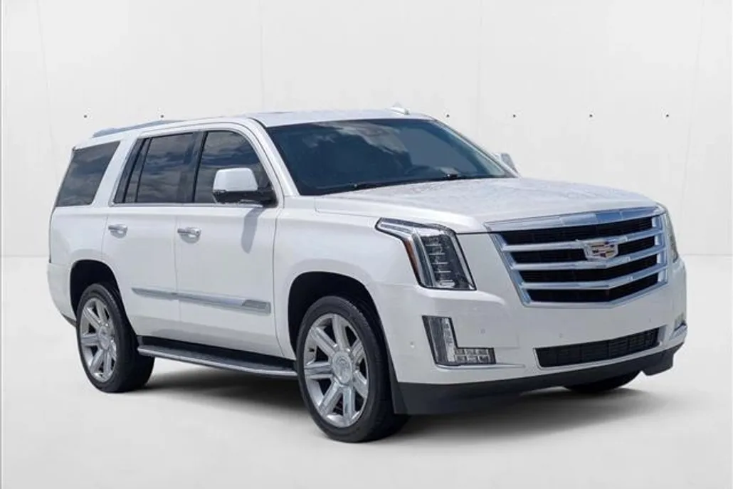 2018 Cadillac Escalade Luxury photo 1