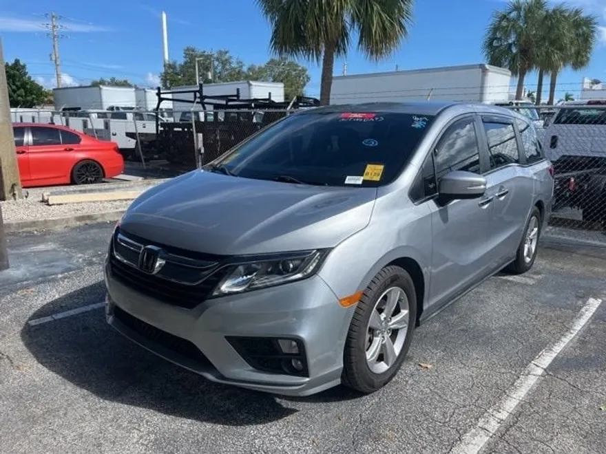 2020 Honda Odyssey EX photo 1