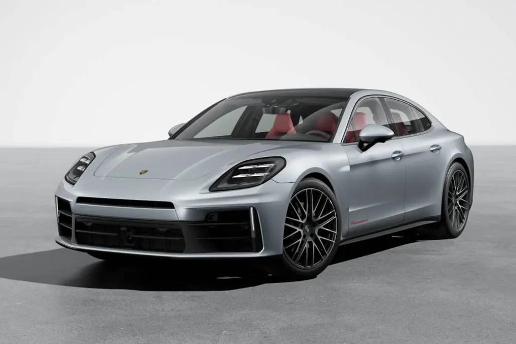 2026 Porsche Panamera 4 photo 1