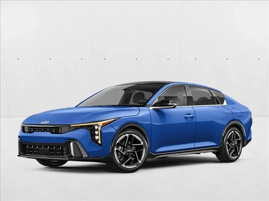 2025 Kia K4 GT-Line photo 1