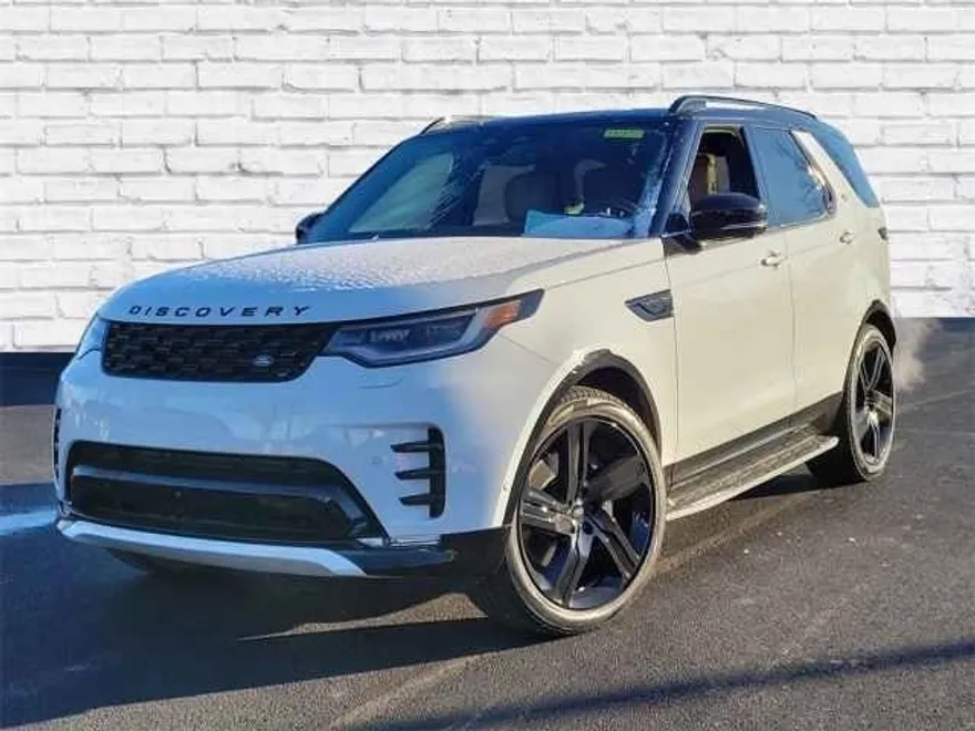 2025 Land Rover Discovery P360 Dynamic SE photo 1