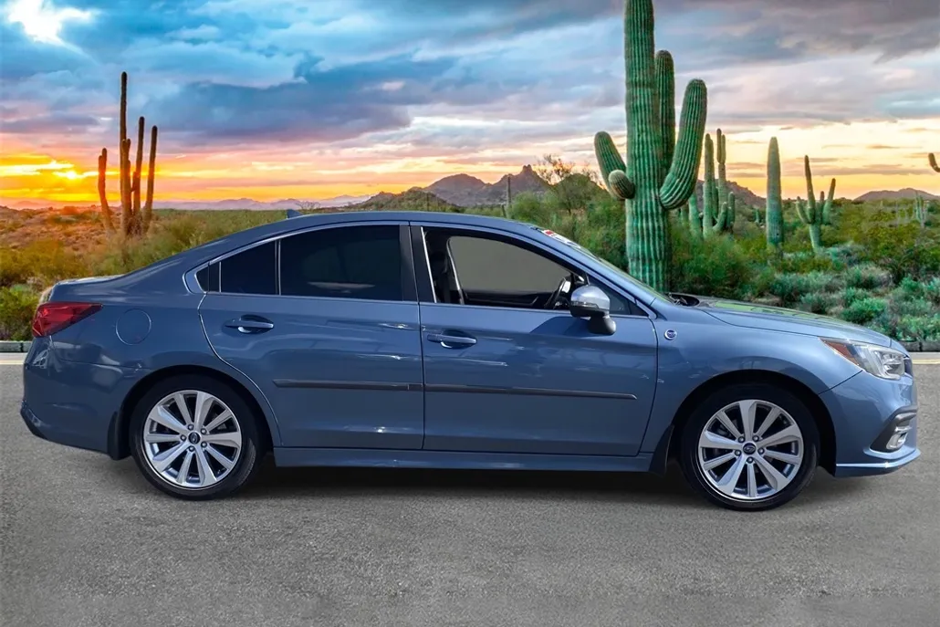 2018 Subaru Legacy Limited photo 1