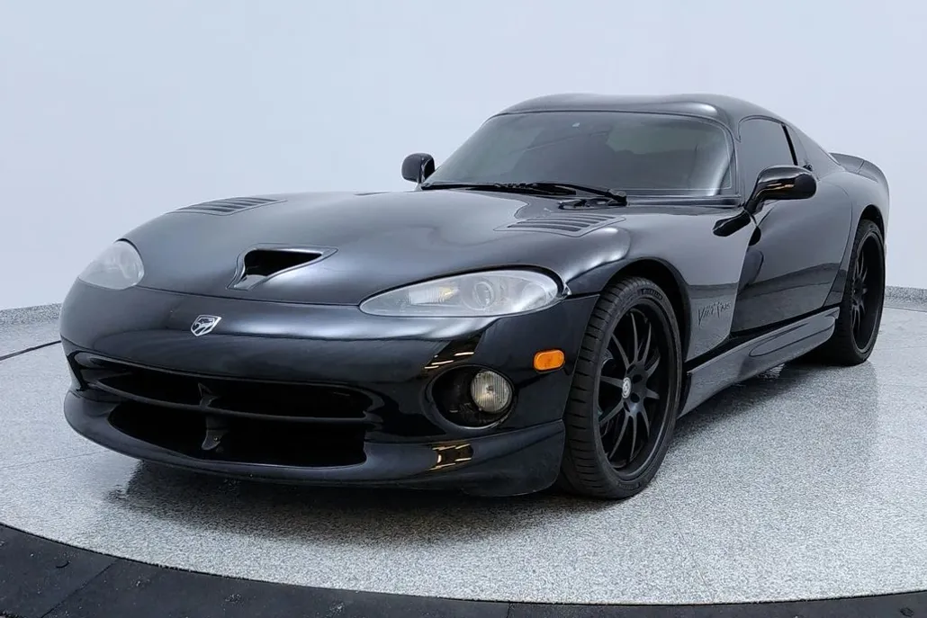 1999 Dodge Viper GTS photo 1