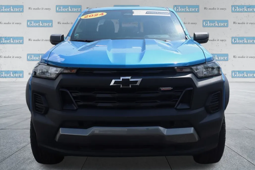 2024 Chevrolet Colorado Trail Boss photo 1