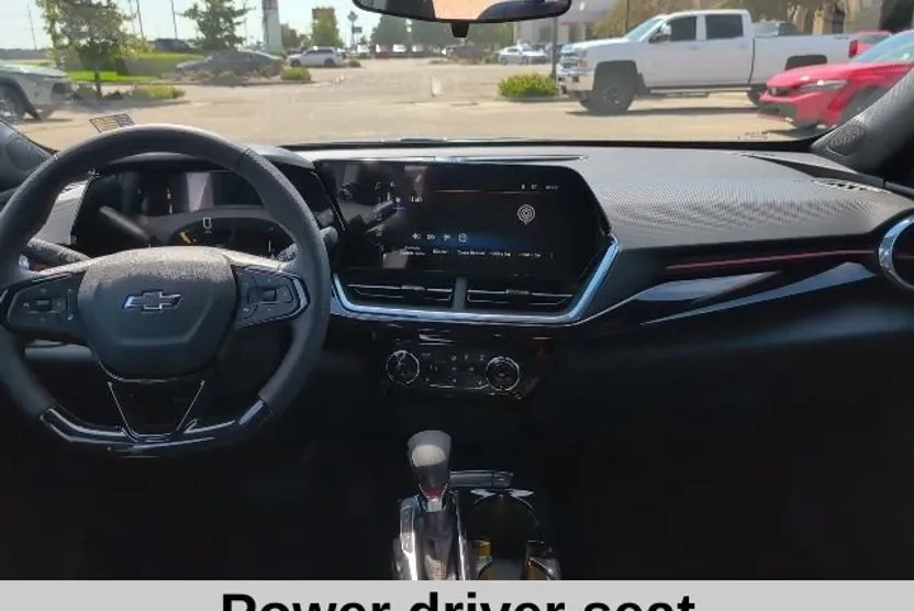 2026 Chevrolet Trax photo 1