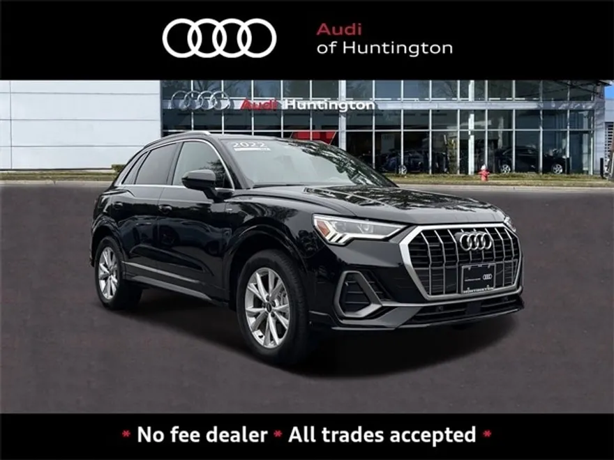 2022 Audi Q3 S line Premium Plus photo 1