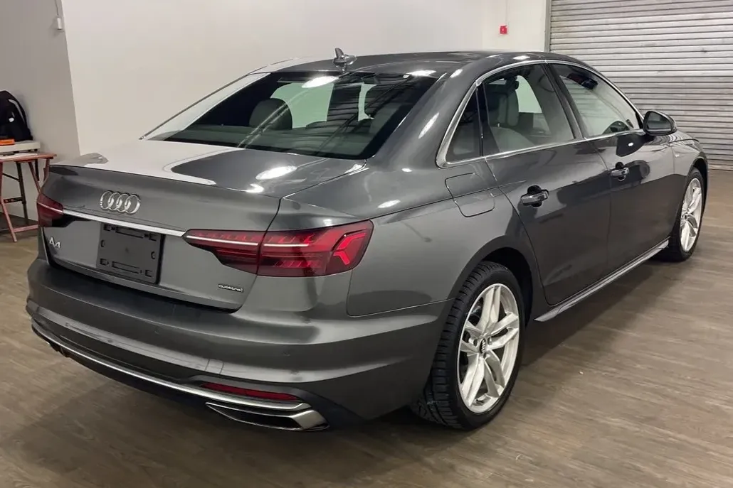2020 Audi A4 Quattro Premium Plus photo 1