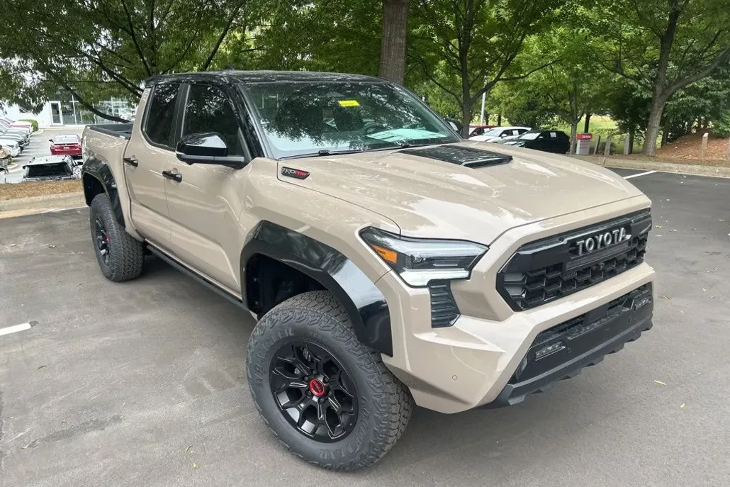 2025 Toyota Tacoma TRD Pro photo 1