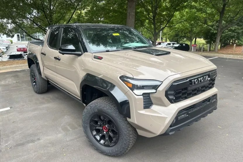 2025 Toyota Tacoma TRD Pro photo 1