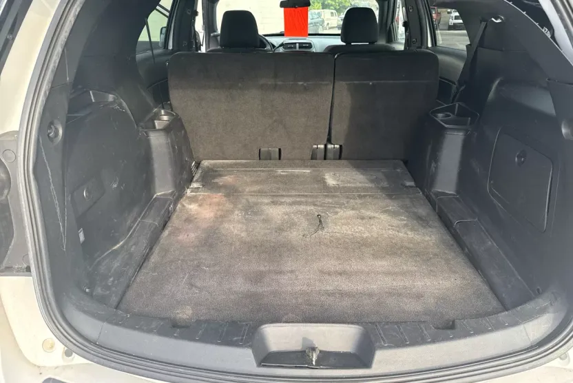 2018 Ford Explorer photo 1
