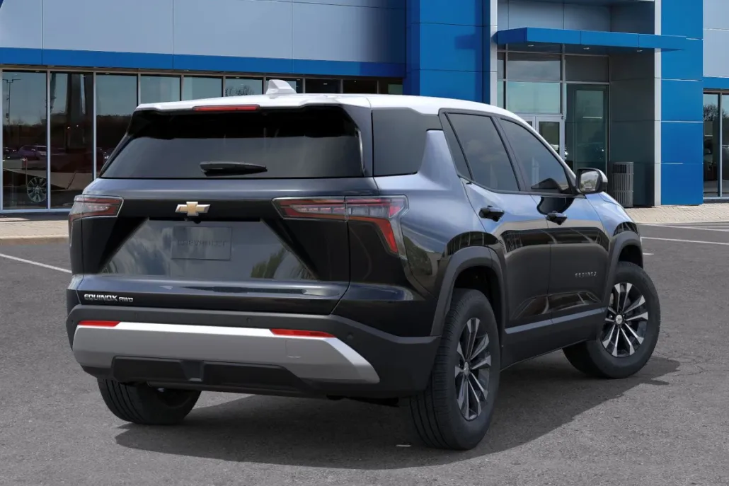 2026 Chevrolet Equinox LT photo 1