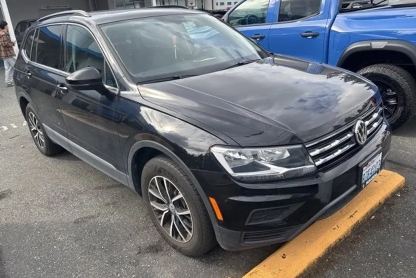 2021 Volkswagen Tiguan SE photo 1