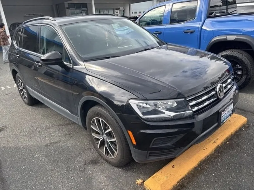 2021 Volkswagen Tiguan SE photo 1