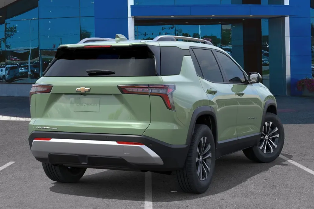 2026 Chevrolet Equinox LT photo 1