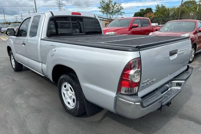 2013 Toyota Tacoma Base Access Cab photo 1
