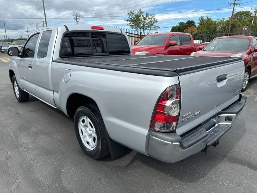 2013 Toyota Tacoma Base Access Cab photo 1