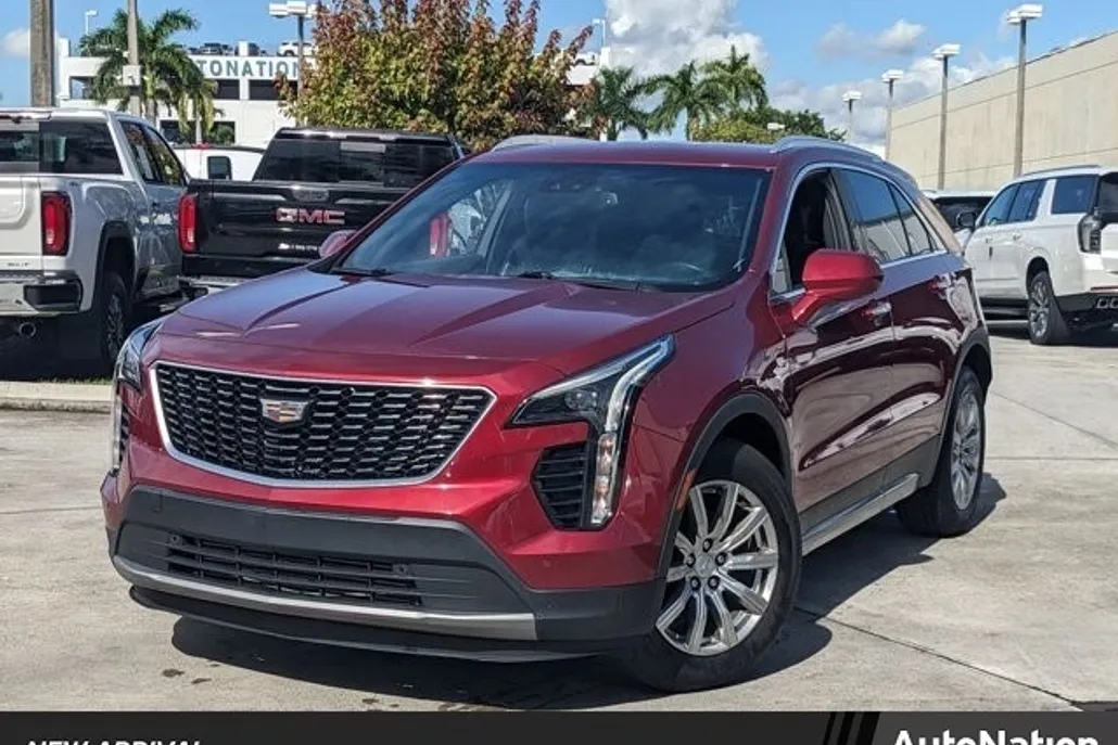 2019 Cadillac XT4 Premium Luxury photo 1