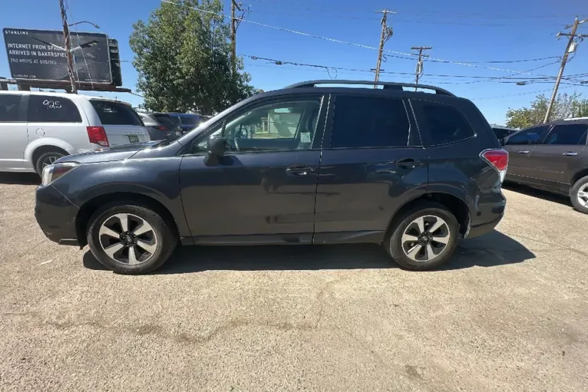 2018 Subaru Forester 2.5i Sport photo 1