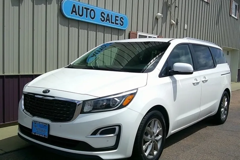 2020 Kia Sedona EX photo 1
