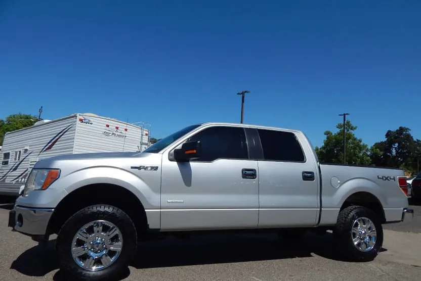 2012 Ford F-150 XLT photo 1