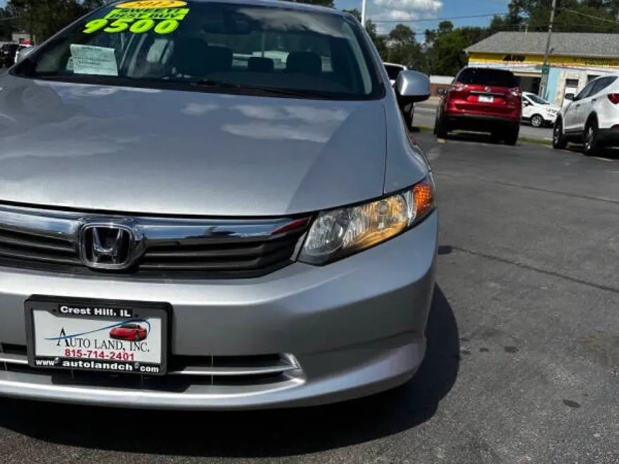 2012 Honda Civic LX photo 1