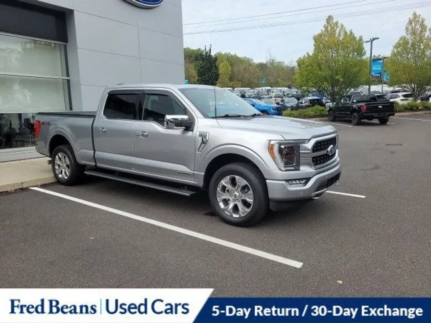 2022 Ford F-150 Platinum photo 1