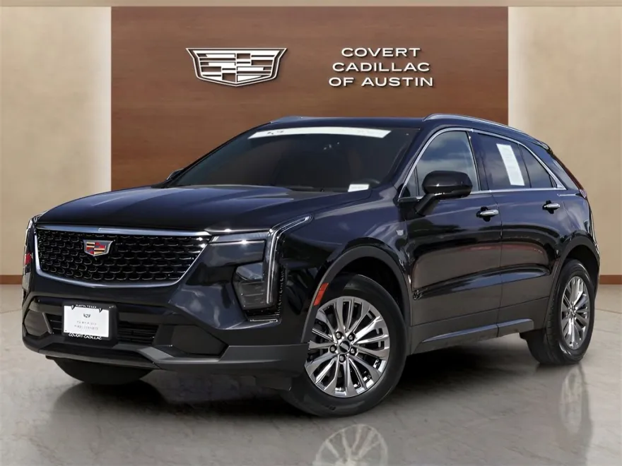 2025 Cadillac XT4 Premium Luxury photo 1