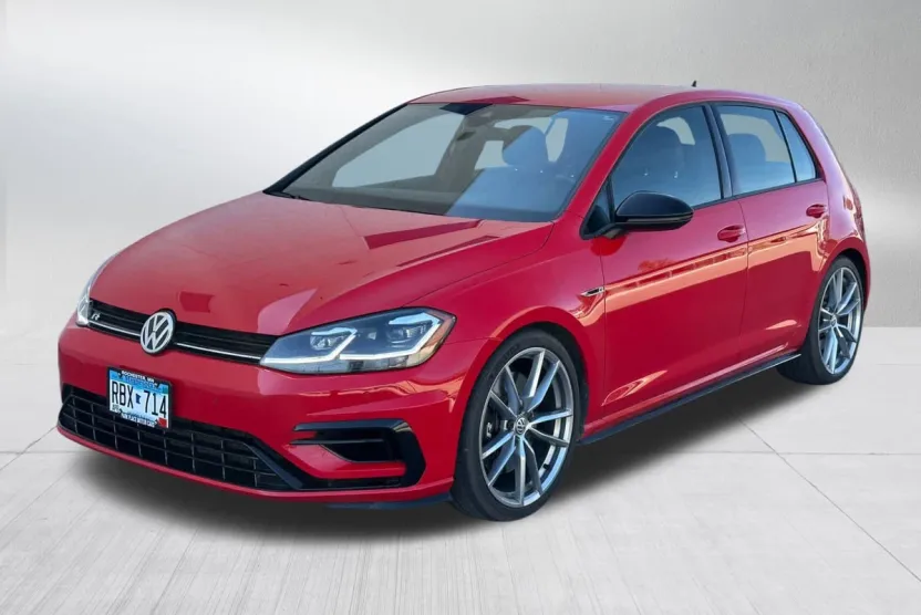 2019 Volkswagen Golf R 4Motion photo 1