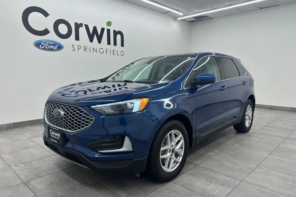 2023 Ford Edge SEL photo 1