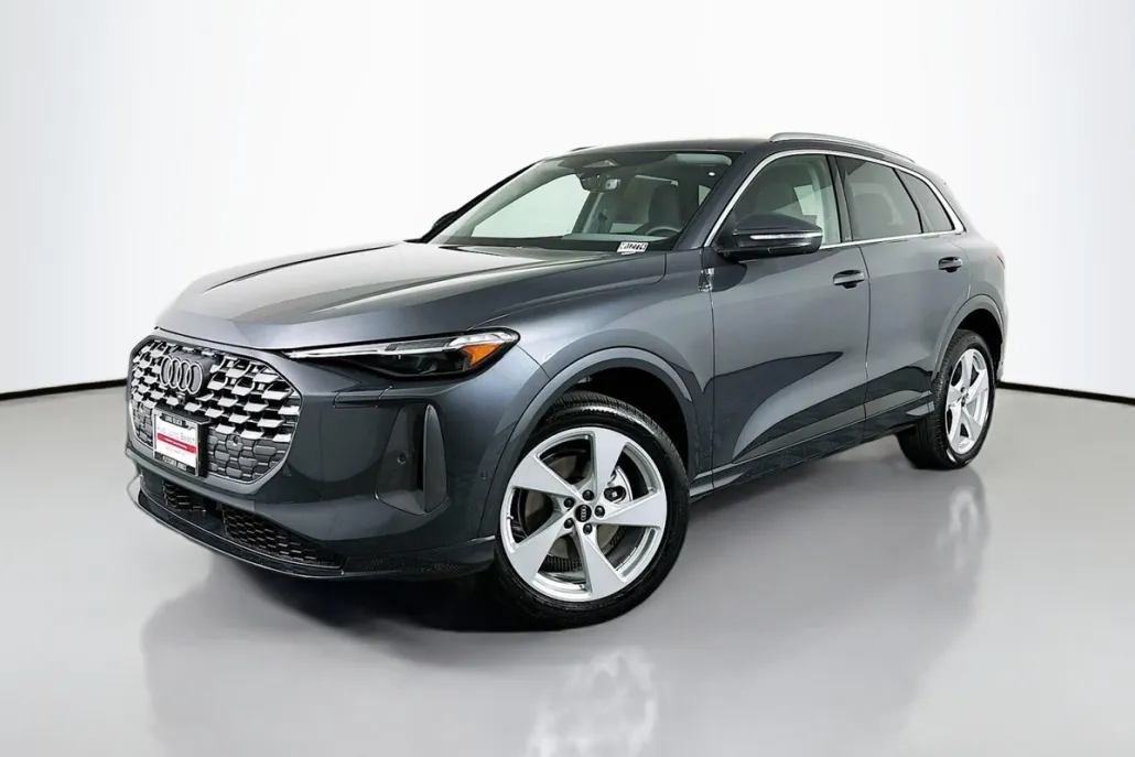 2025 Audi Q5 Premium Plus photo 1