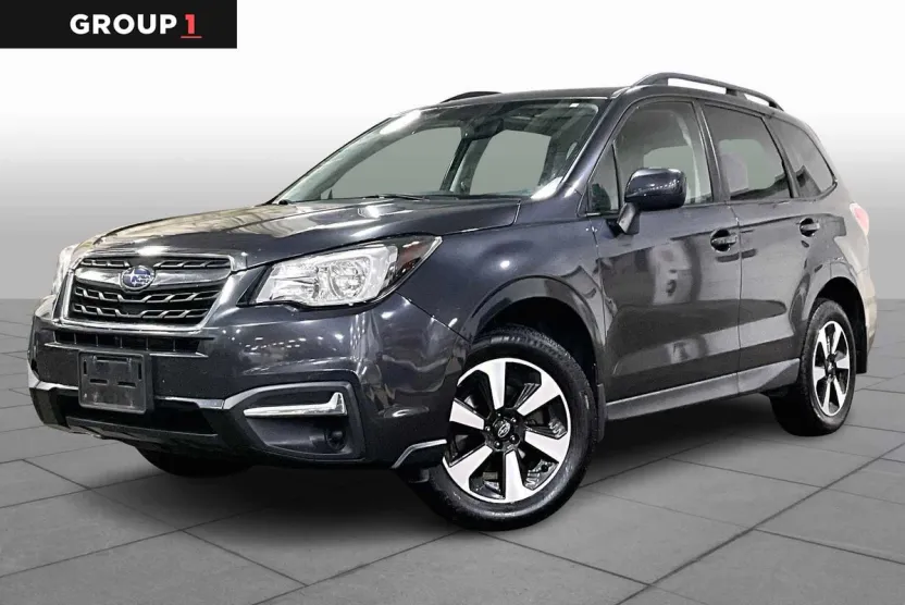 2018 Subaru Forester Premium 2.5i photo 1